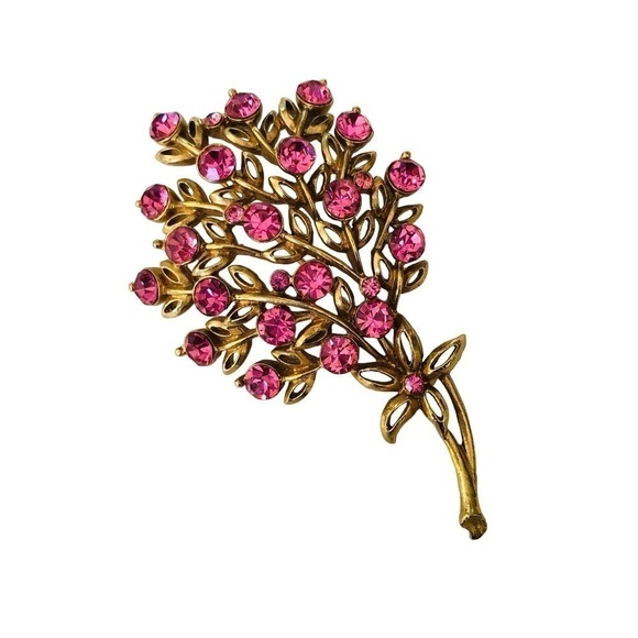 Vintage Jewelry - Gold-tone flower brooch with pink rhinestones